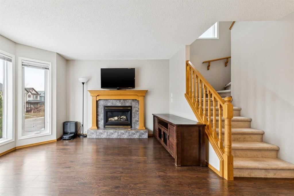 81 Bridlewood Manor SW, Calgary — photo 5 of 31