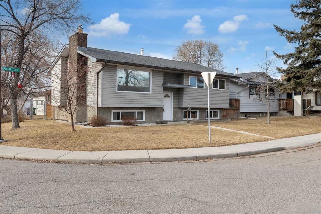 3 Madigan Court NE, Calgary — main listing photo