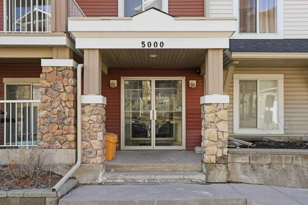 5106, 70 Panamount Drive NW, Calgary — photo 2 of 34