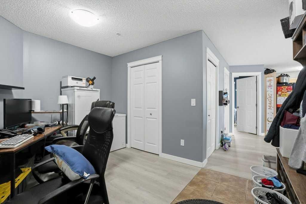 5106, 70 Panamount Drive NW, Calgary — photo 4 of 34