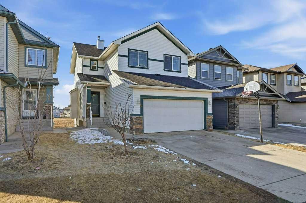53 Saddlecrest Place NE, Calgary — main listing photo