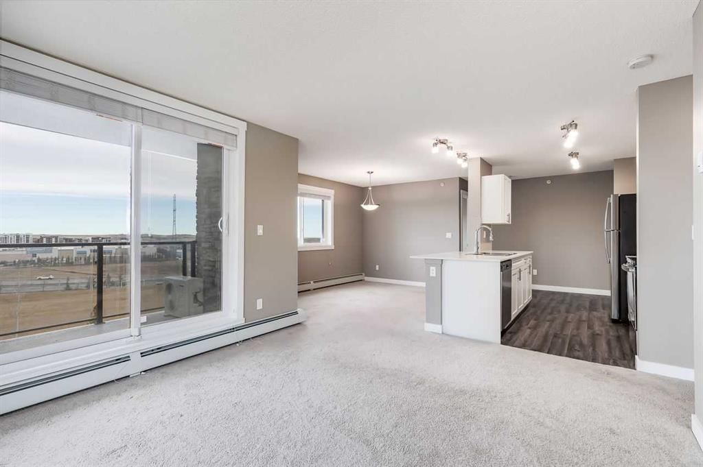 402, 20 Kincora Glen Park NW, Calgary — photo 5 of 22