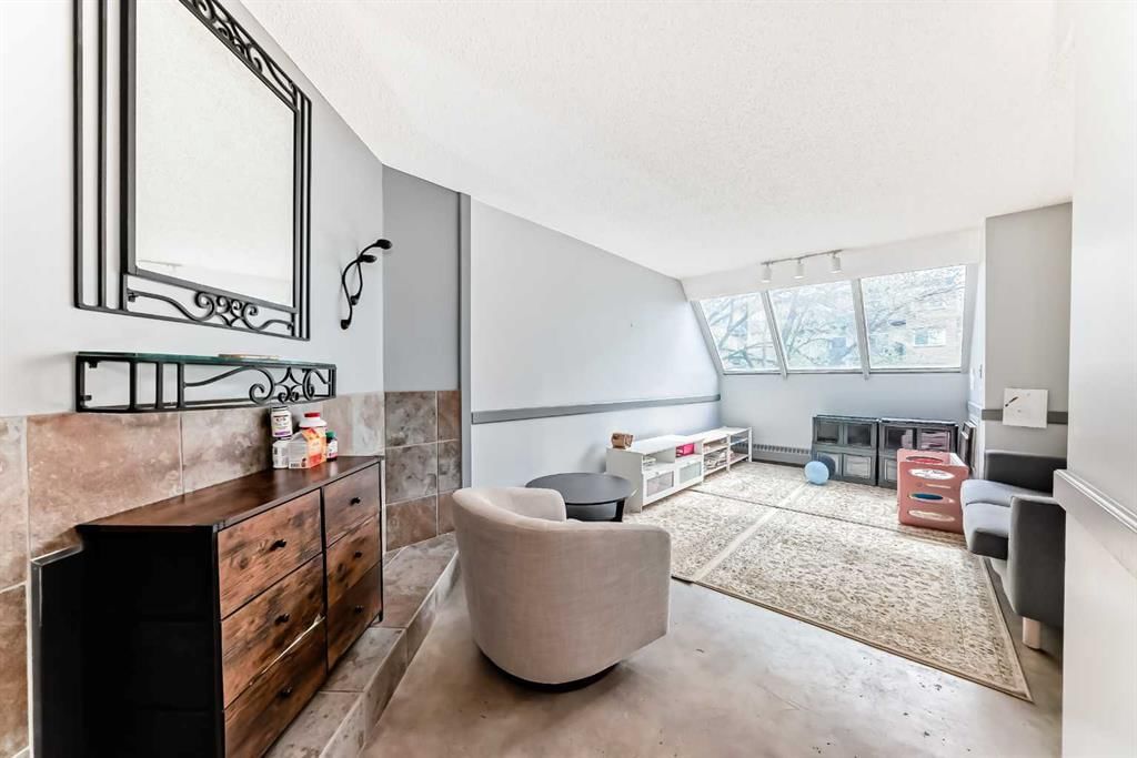 405, 824 Royal Avenue SW, Calgary — photo 5 of 29