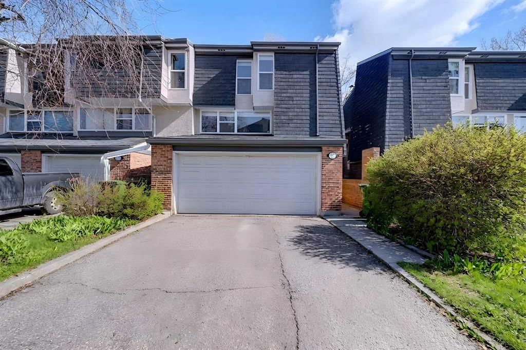 414 Brae Glen Crescent SW, Calgary — main listing photo