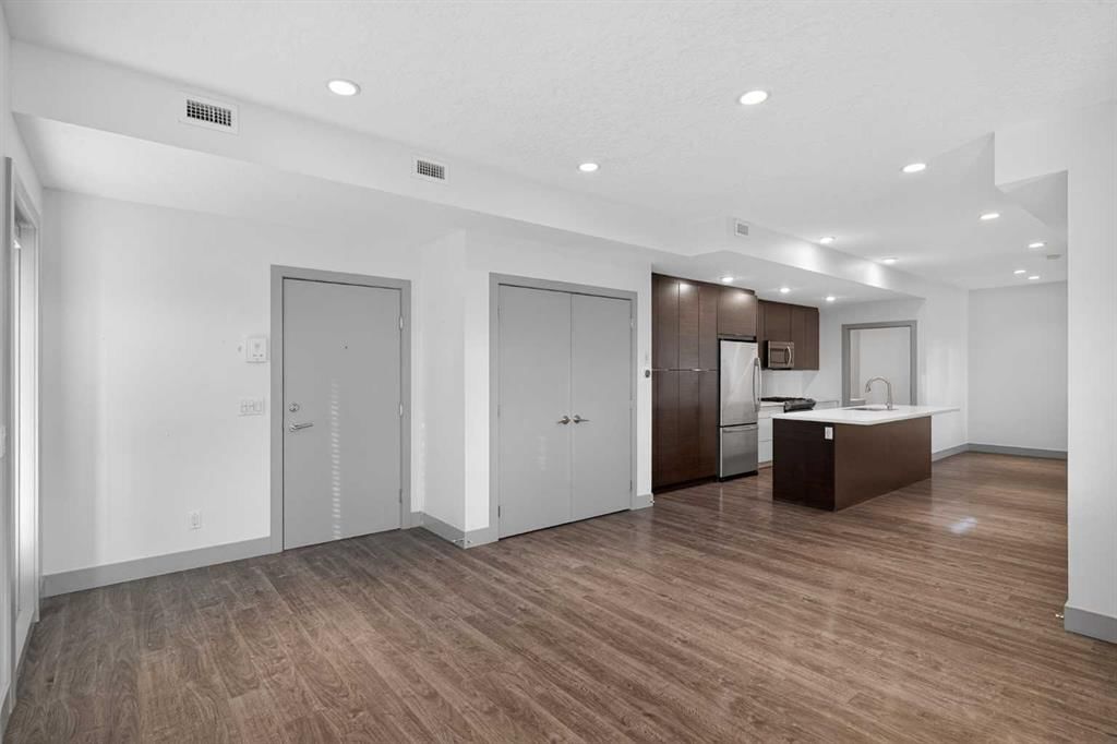 204, 1707 27 Avenue SW, Calgary — photo 5 of 50
