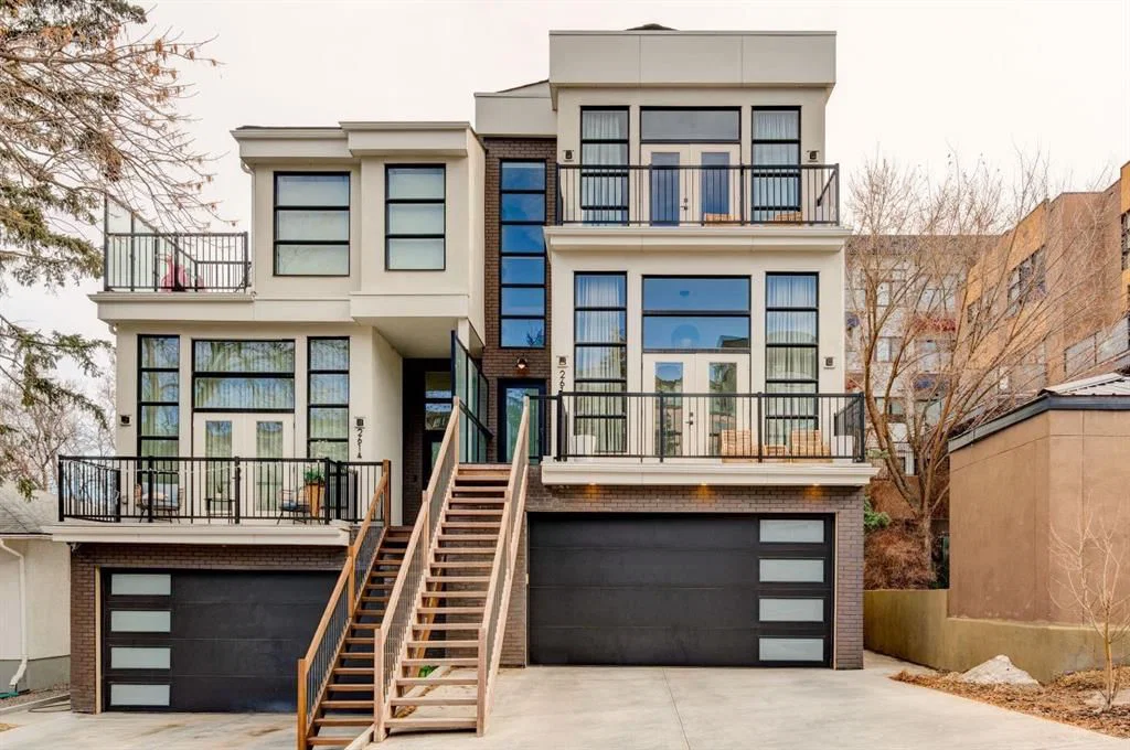 2616 17 Street SW, Calgary — main listing photo