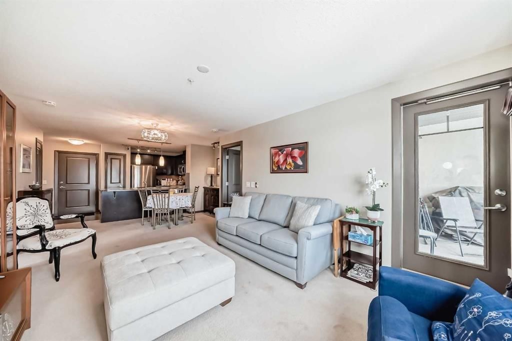 2311, 310 Mckenzie Towne Gate SE, Calgary — photo 4 of 19
