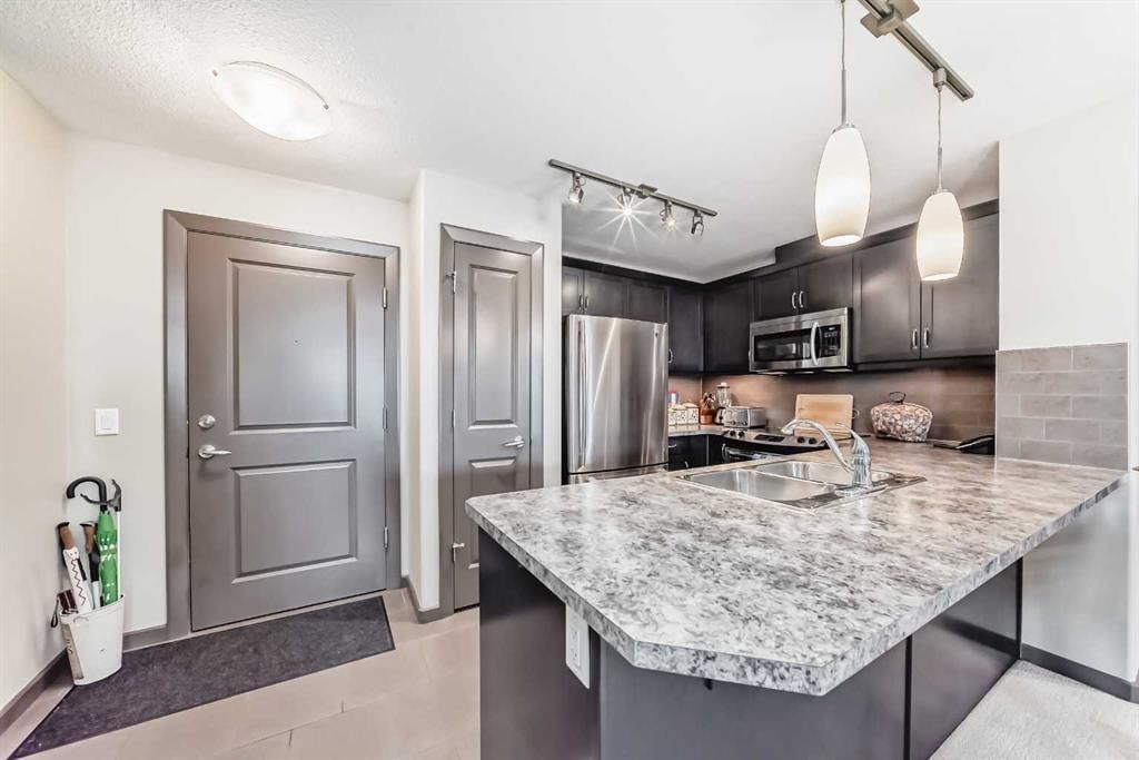 2311, 310 Mckenzie Towne Gate SE, Calgary — photo 5 of 19
