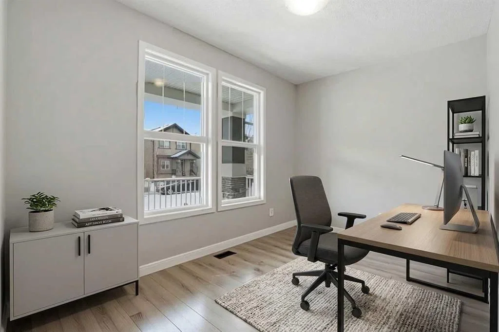 71 Masters Manor SE, Calgary — photo 5 of 44