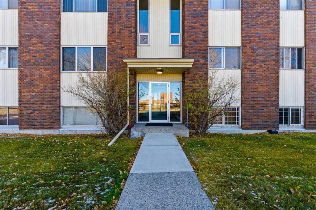 103, 231 64 Avenue NW, Calgary — photo 2 of 21