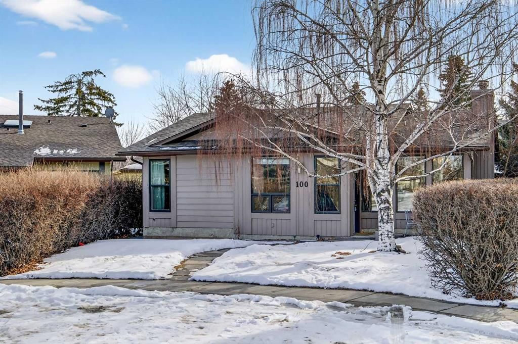100 Strathcona Close SW, Calgary — photo 2 of 49