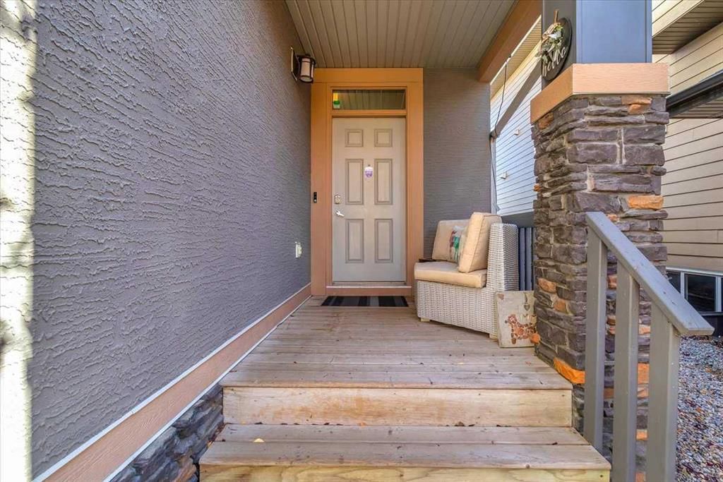 58 Valley Pointe Way NW, Calgary — photo 4 of 29