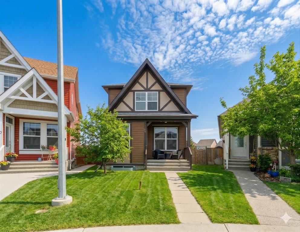 24 New Brighton Court SE, Calgary — main listing photo