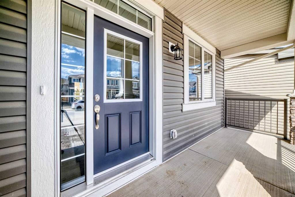 72 Carringwood Rise NW, Calgary — photo 3 of 50