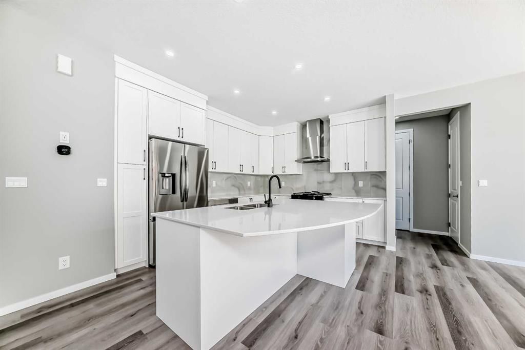 72 Carringwood Rise NW, Calgary — photo 5 of 50