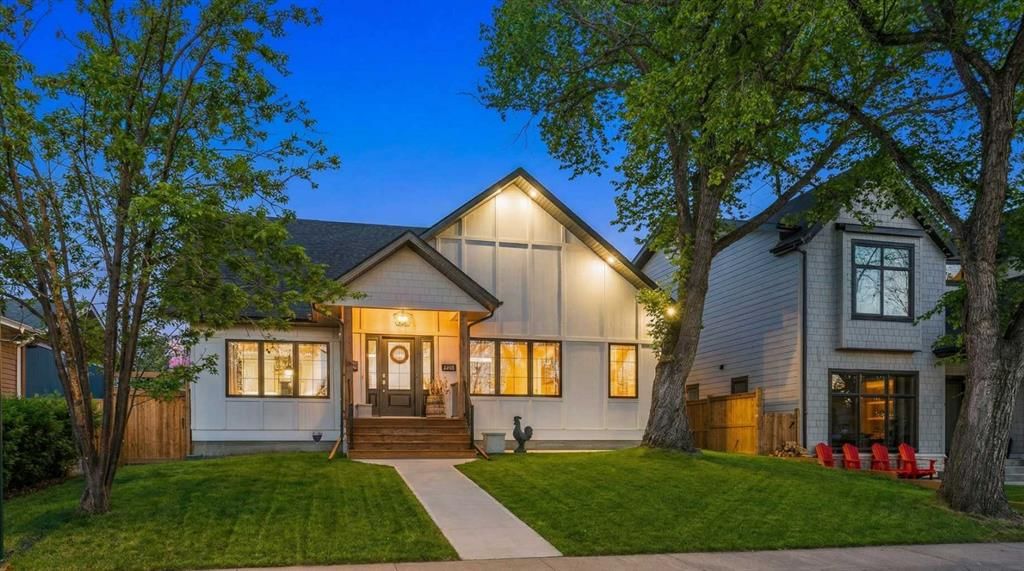 6308 Lacombe Way SW, Calgary — photo 3 of 50