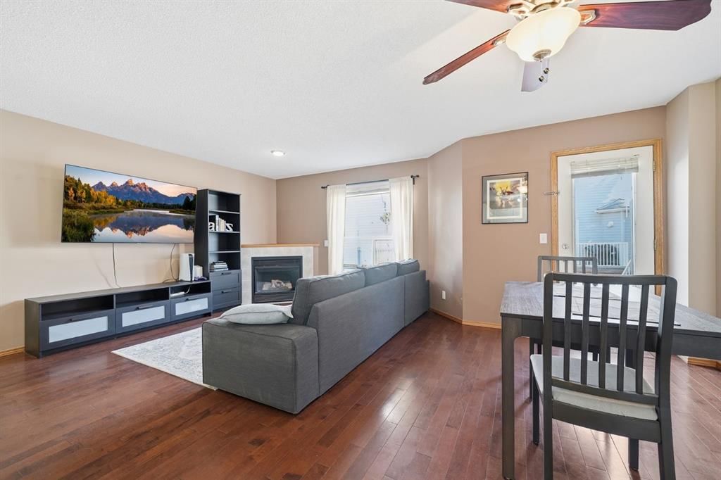 94 Mt Aberdeen Manor SE, Calgary — photo 3 of 27