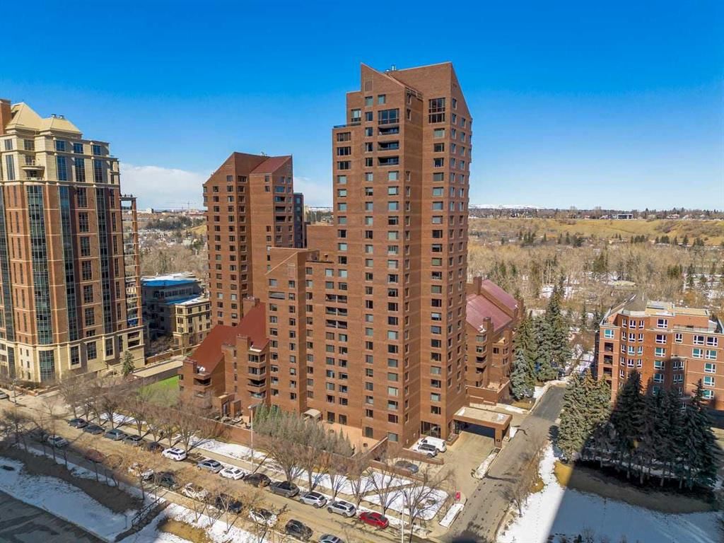 602A, 500 Eau Claire Avenue SW, Calgary — main listing photo