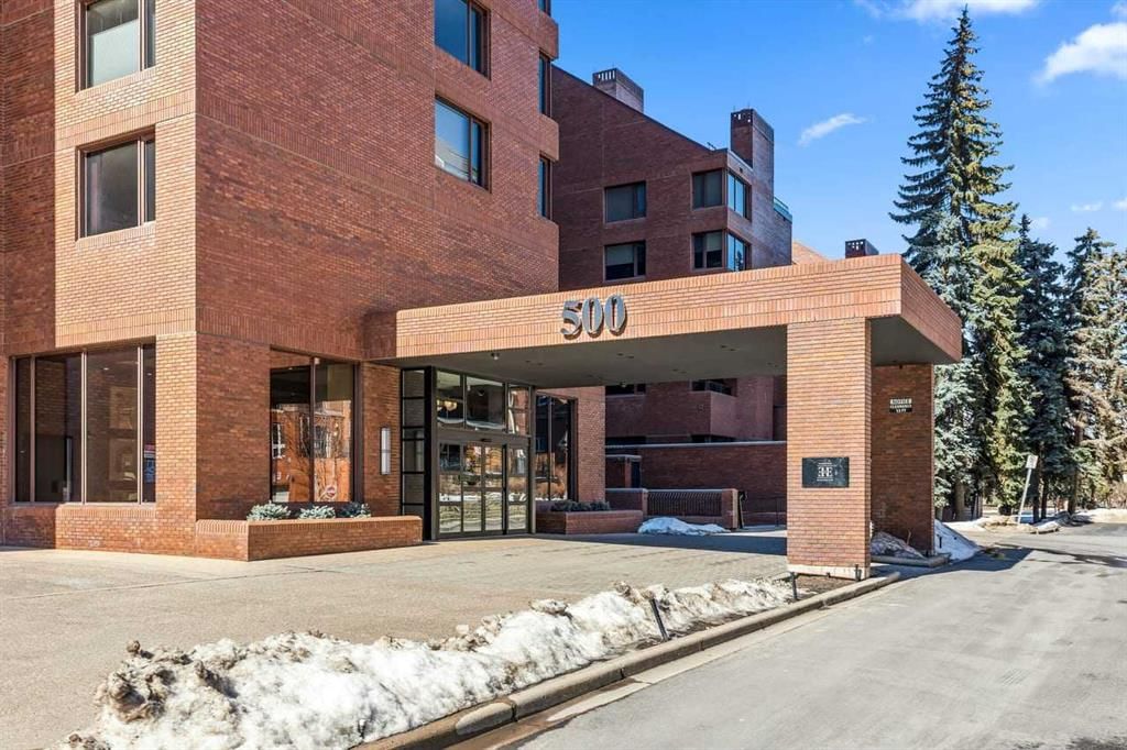 602A, 500 Eau Claire Avenue SW, Calgary — photo 4 of 50