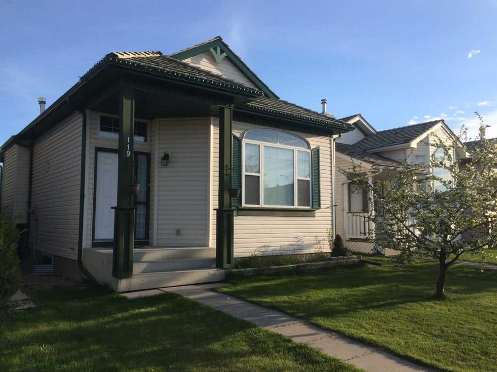 119 Mt Aberdeen Close SE, Calgary — photo 2 of 35