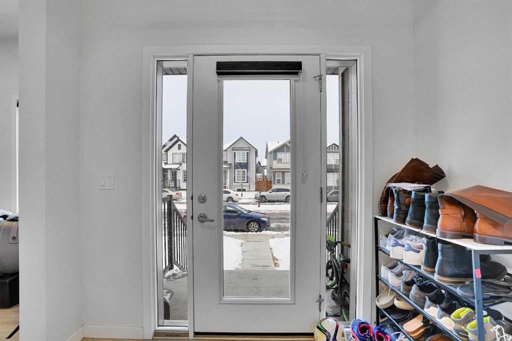 181 Walcrest Boulevard SE, Calgary — photo 4 of 50