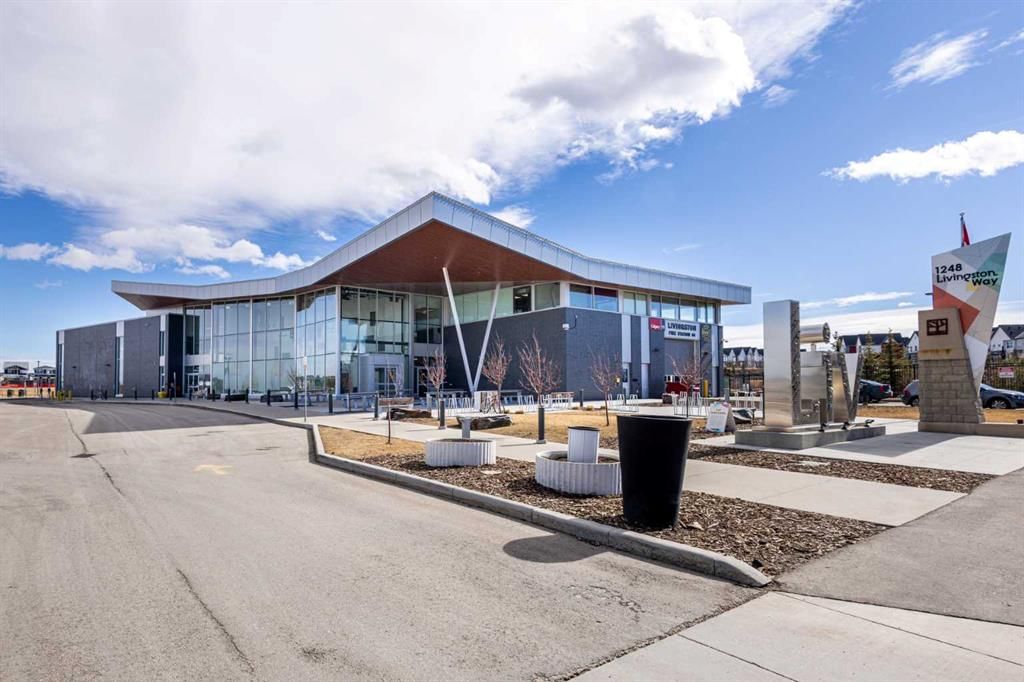 227 148 Avenue NW, Calgary — photo 5 of 30