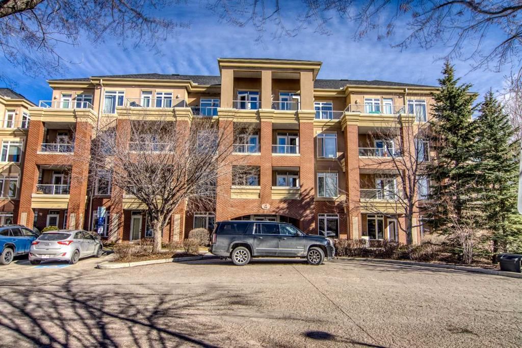 208, 10 Hemlock Crescent SW, Calgary — main listing photo