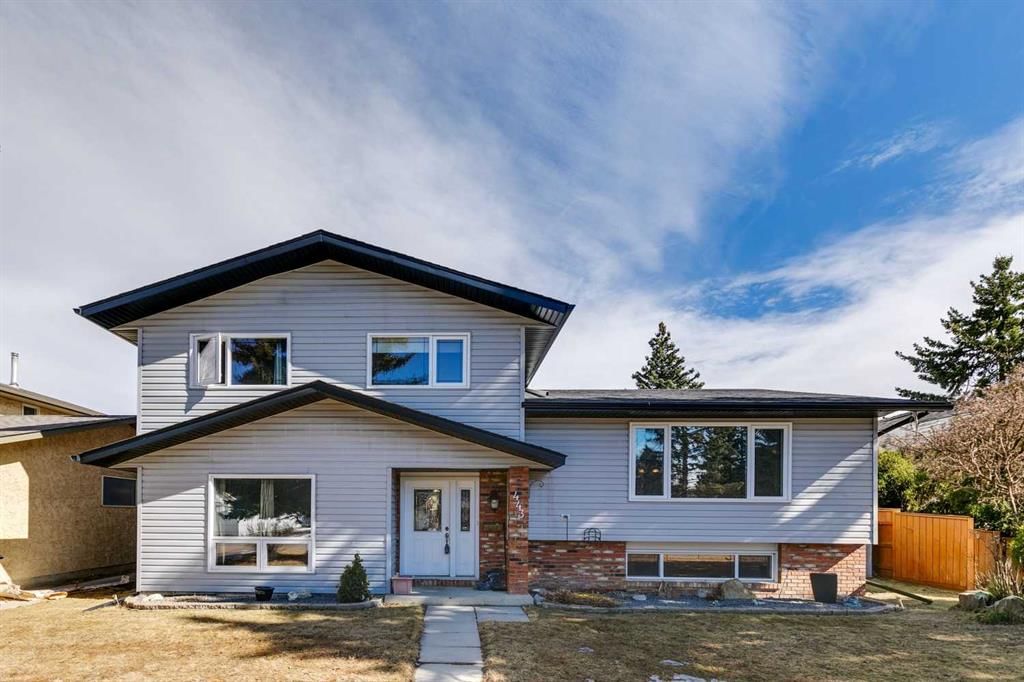 443 Brookmere Crescent SW, Calgary — main listing photo