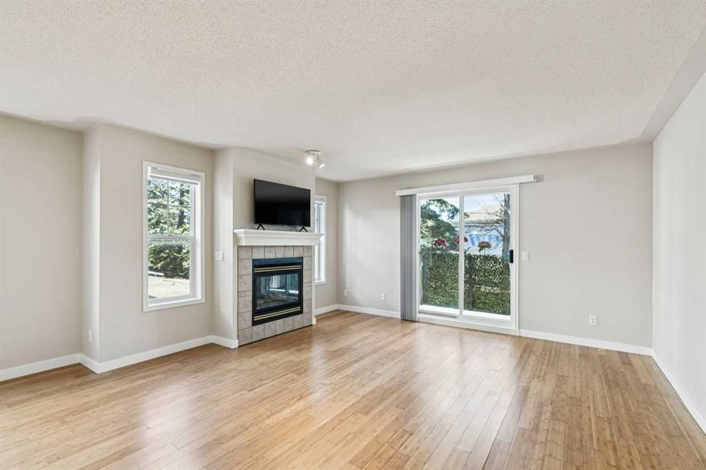 704, 7171 Coach Hill Road SW, Calgary — photo 2 of 24
