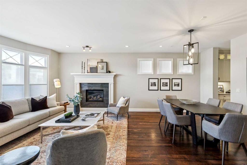 2035 29 Avenue SW, Calgary — photo 4 of 48