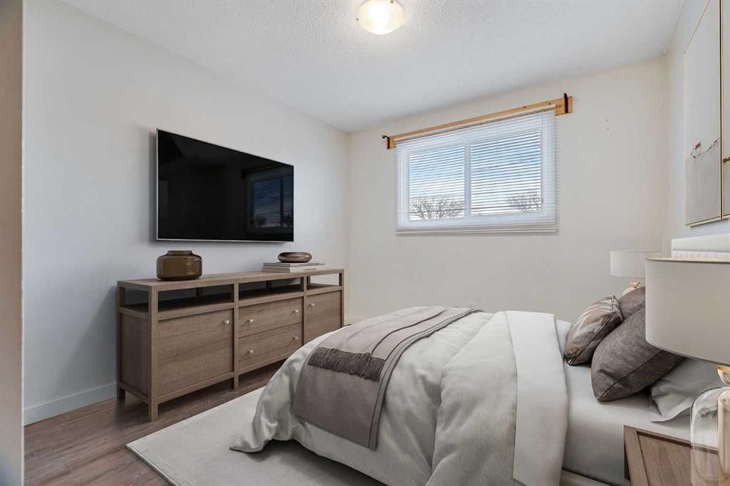 7614 & 7616 21 Street SE, Calgary — photo 4 of 47