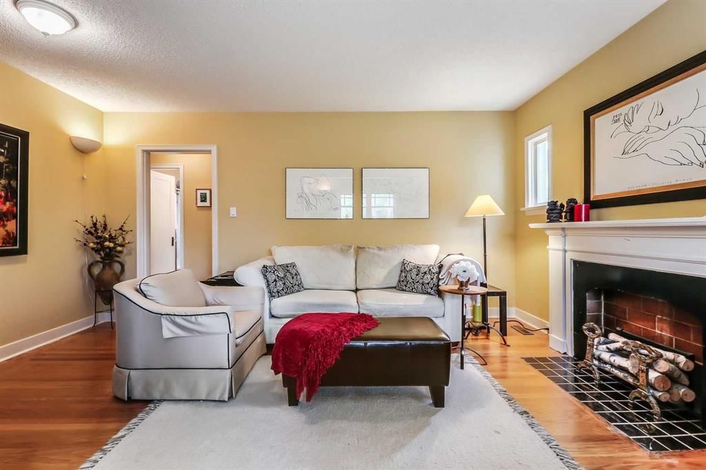 409 12 Avenue NW, Calgary — photo 5 of 42