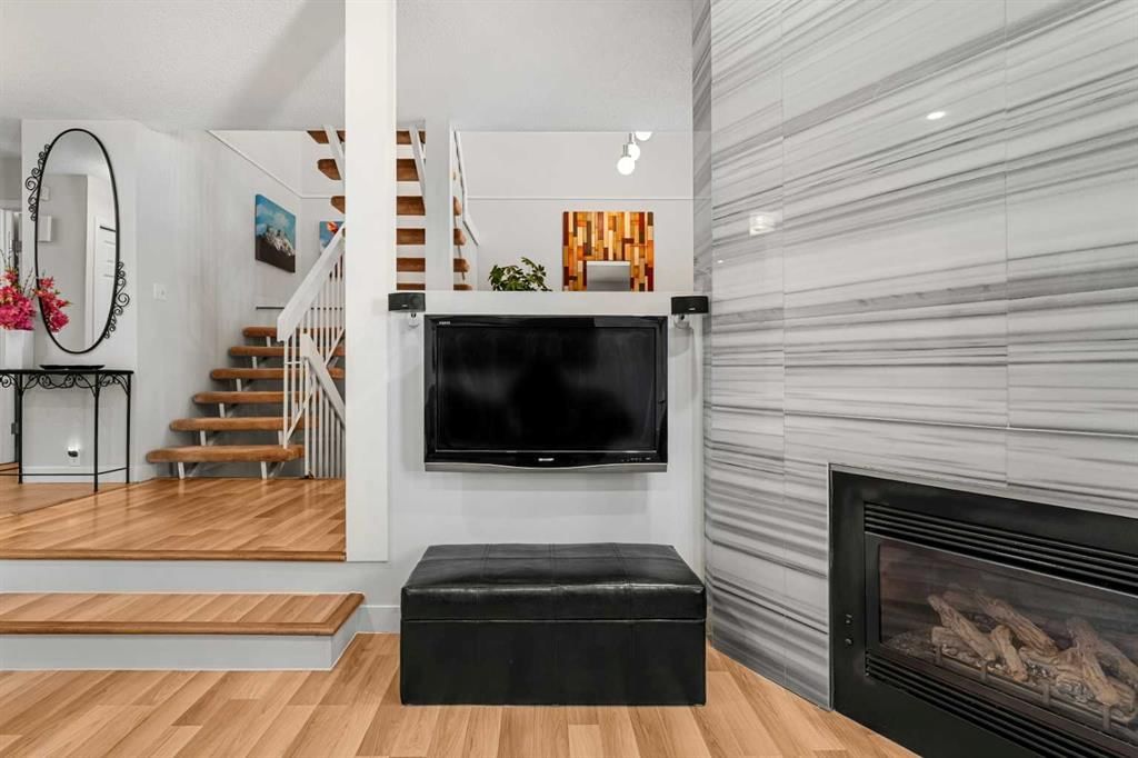 13, 10457 19 Street SW, Calgary — photo 5 of 38