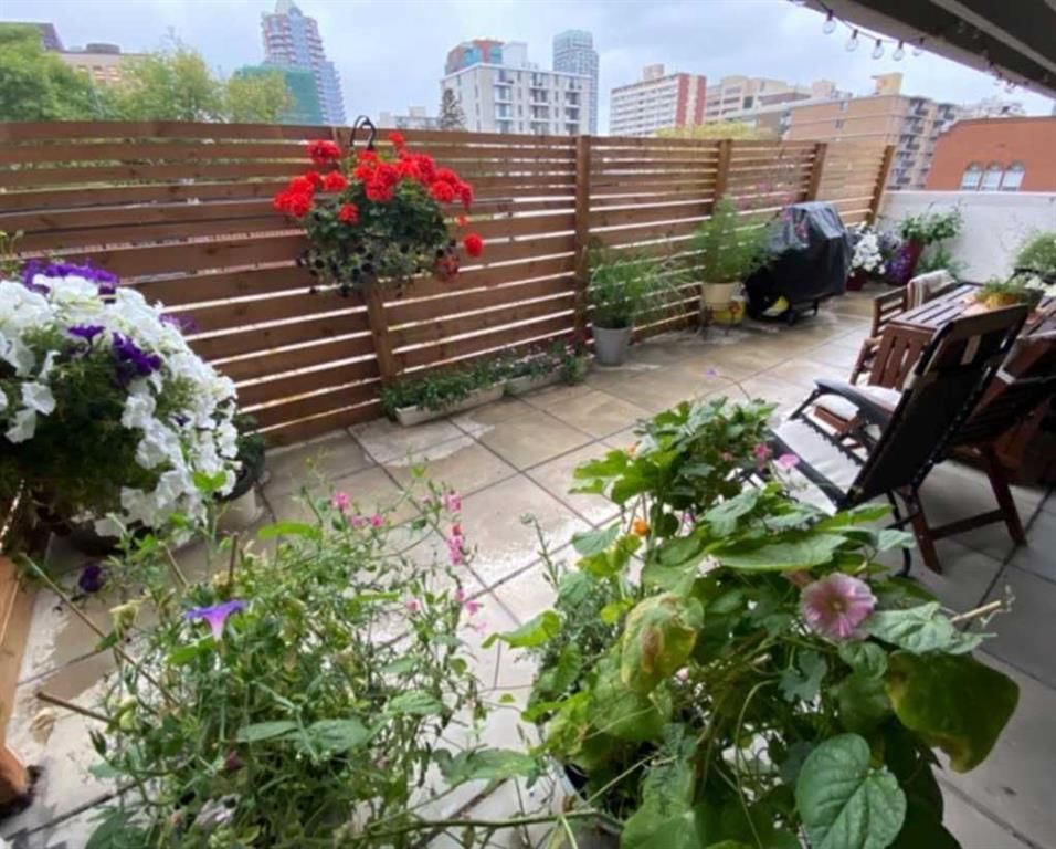 307, 735 12 Avenue SW, Calgary — photo 4 of 31