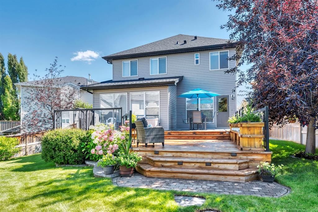 32 Everhollow Crescent SW, Calgary — photo 3 of 50