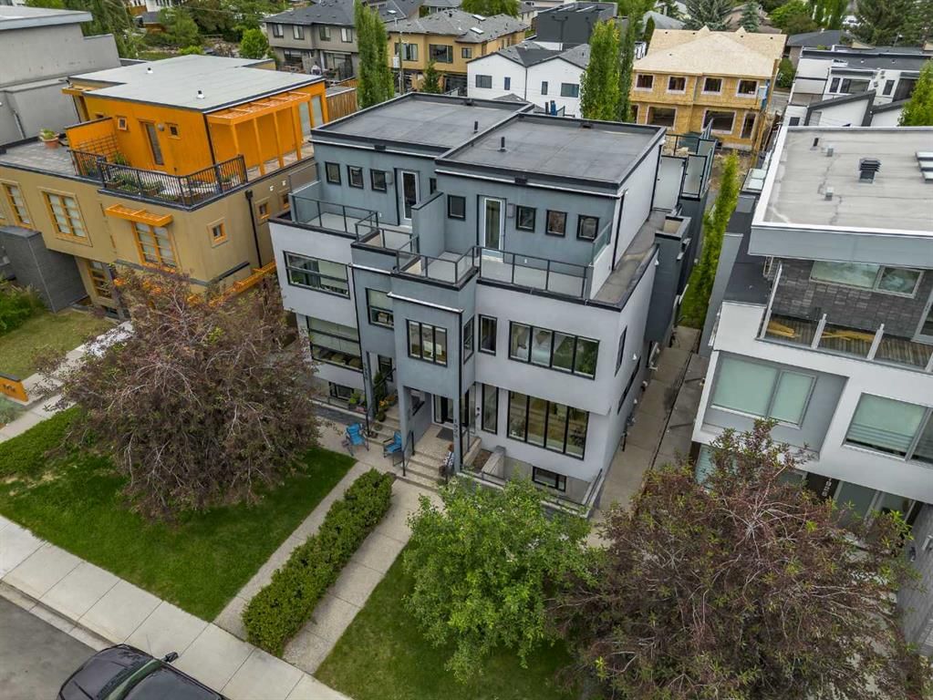 1928 27 Avenue SW, Calgary — photo 2 of 46