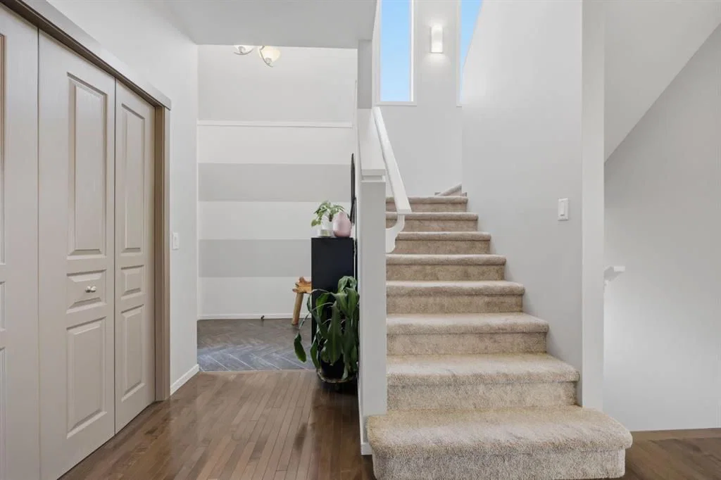 112 Evanston View NW, Calgary — photo 3 of 49