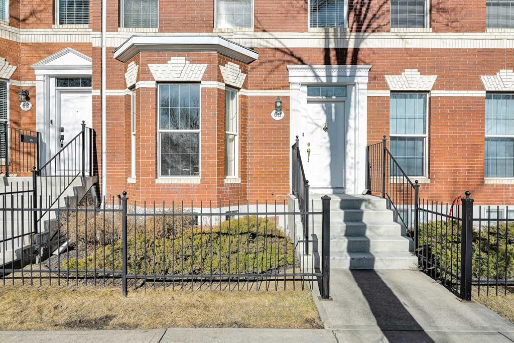 60 Inverness Square SE, Calgary — photo 2 of 39