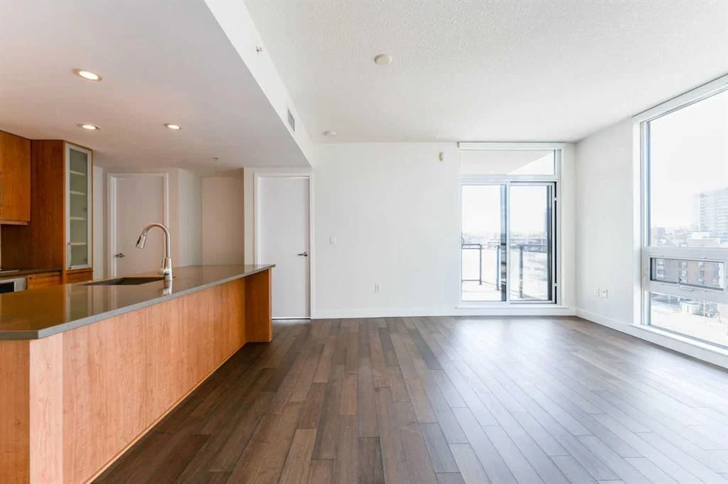 708, 1118 12 Avenue SW, Calgary — photo 2 of 44