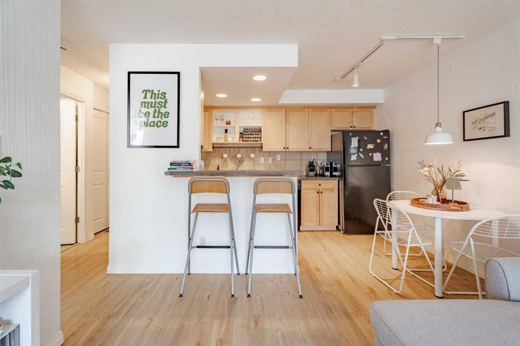 202, 340 4 Avenue NE, Calgary — photo 4 of 19