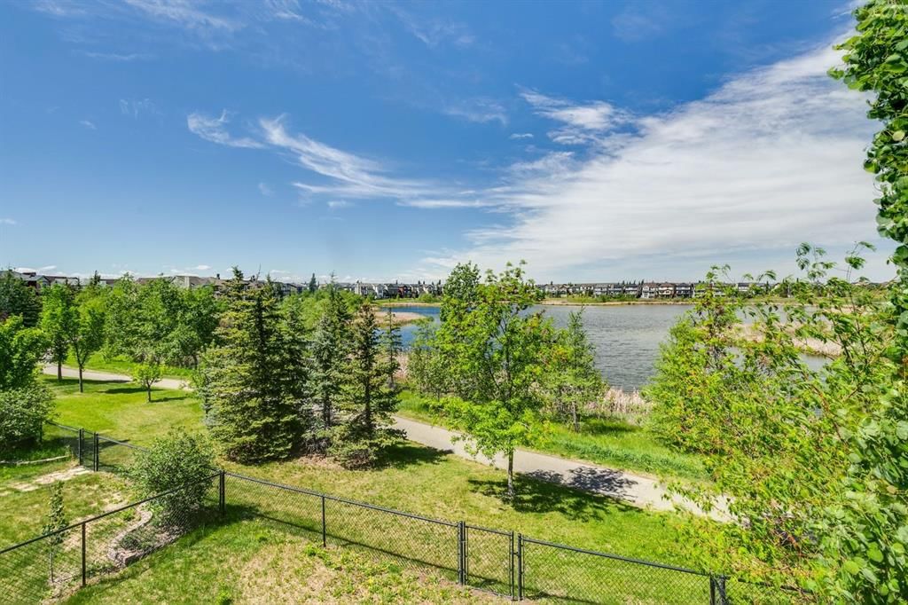 248 Copperpond Circle SE, Calgary — main listing photo