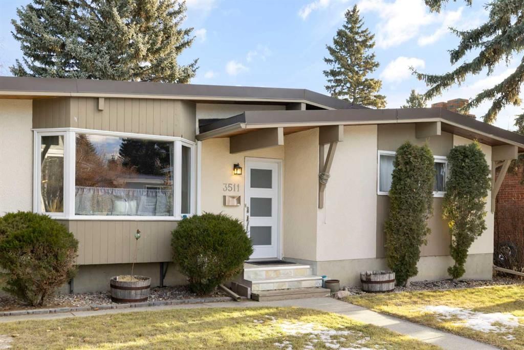 3511 Lakeside Crescent SW, Calgary — photo 2 of 49