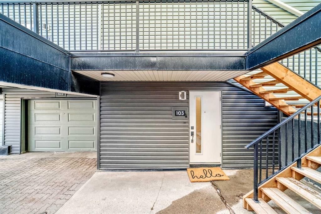 103, 26 Glamis Green SW, Calgary — photo 3 of 45