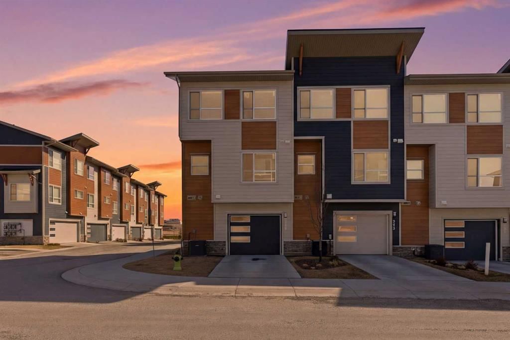 226 Harvest Grove Walk NE, Calgary — main listing photo
