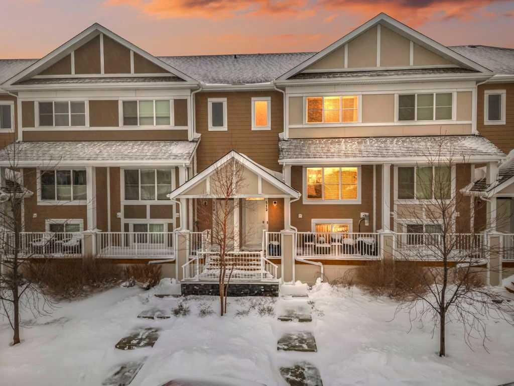 512 Cranford Drive SE, Calgary — photo 2 of 36