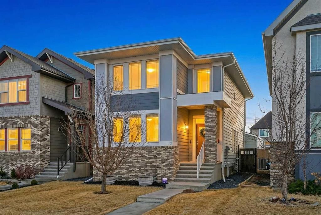 32 Marquis Green SE, Calgary — main listing photo