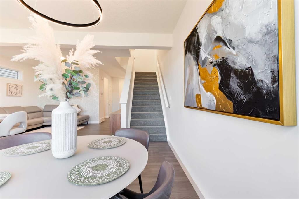 319 Belmont Heath SW, Calgary — photo 3 of 31