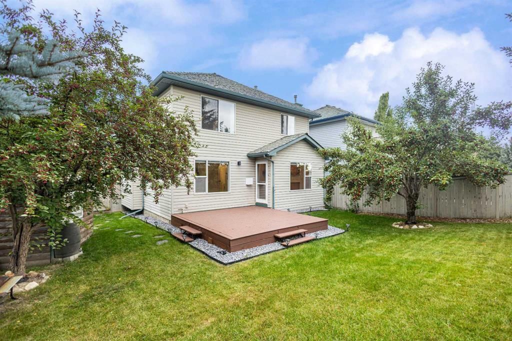 331 Springbank Place SW, Calgary — photo 3 of 26