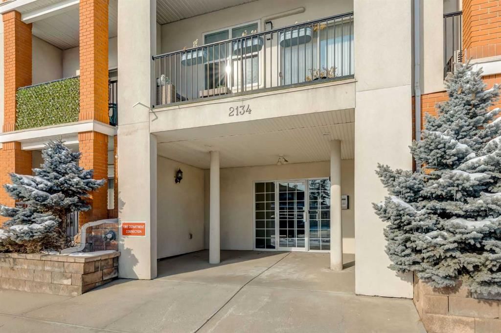 105, 2134 Kensington Road NW, Calgary — photo 2 of 36