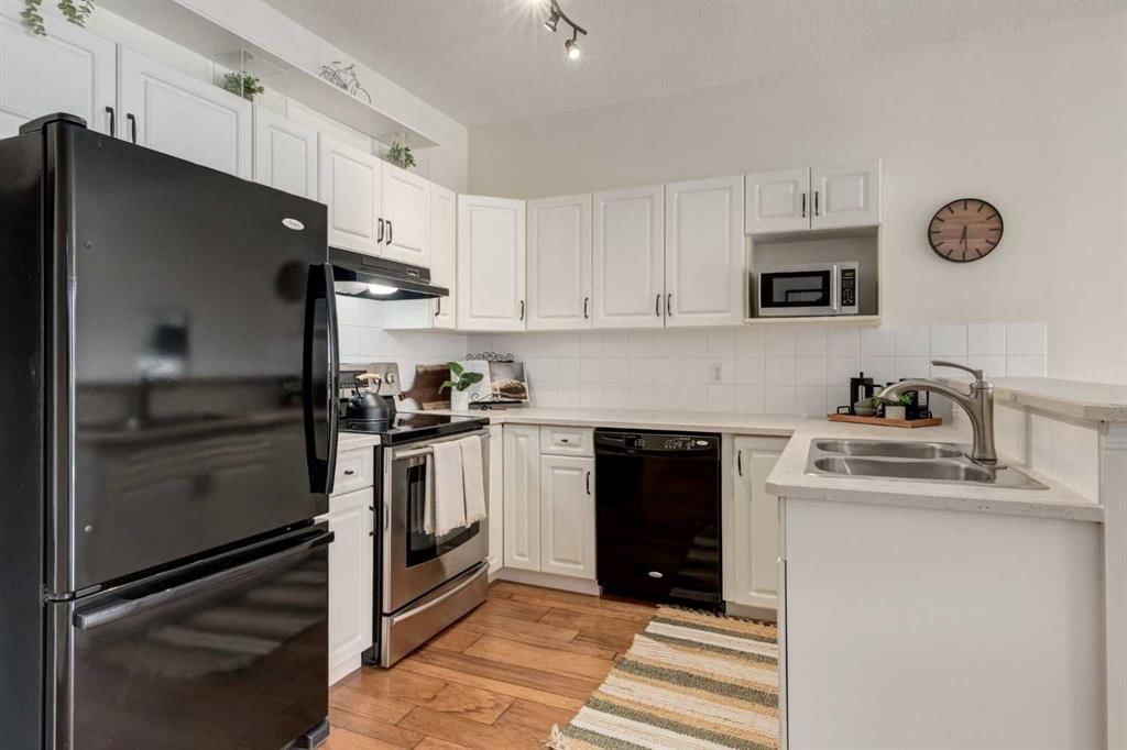 105, 2134 Kensington Road NW, Calgary — photo 4 of 36